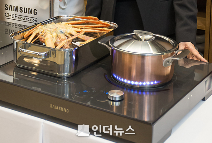 삼성전자 전기레인지 인덕션. Photo @ 삼성전자
