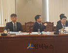금융당국 “은행 수익성 개선..취약층에 지원 늘려야”