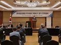 [2023 주총] 신동빈 회장, 롯데칠성 사내이사 선임…3년 만에 복귀