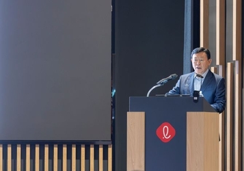 신동빈 롯데 회장 “10년 뒤 내다보고 지금 실행…변화 외면은 위험”
