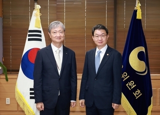 금융사 쩔쩔매는 CEO 제재권한 ‘금감위’로…이억원-이찬진 “우리는 원팀”