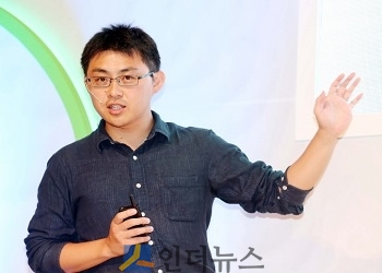 일본 베스트셀러 ‘하류노인’의 저자인 오른 후지타 다카노리 홋토플러스 대표.