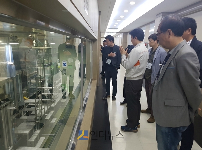 지난 3일 부산 사하구 장림동에 위치한 CJ제일제당 부산공장(공장장 이창용)에서 진행된 이번 교육에는 총 54개 협력업체의 대표 60여명이 참석했다. 