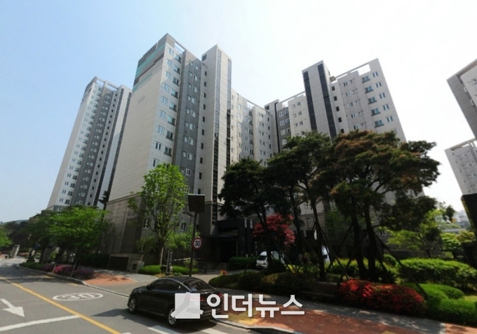 동대문구 래미안크레시티 단지 전경 로드뷰. (사진 : 네이버 지도)