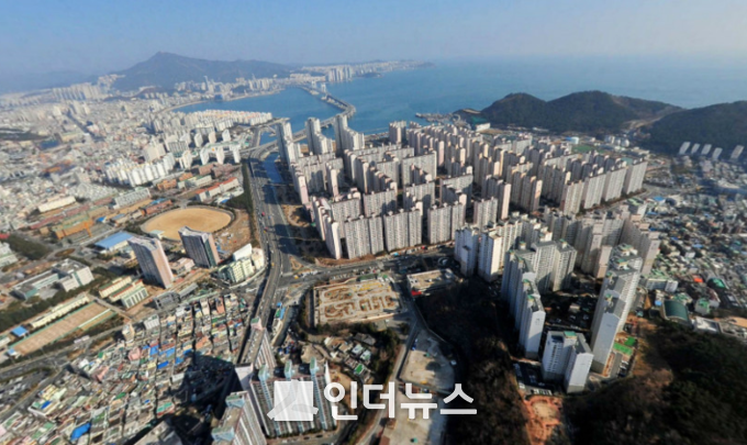 부산광역시 남구 일대 전경 항공뷰. Photo Ⓒ 네이버지도