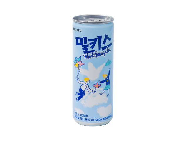 롯데칠성음료의 인기 유성탄산음료 '밀키스'와 패션 브랜드 '마크곤잘레스'가 스페셜 콜라보 패키지와 굿즈를 출시했습니다. 이미지 | 롯데칠성음료