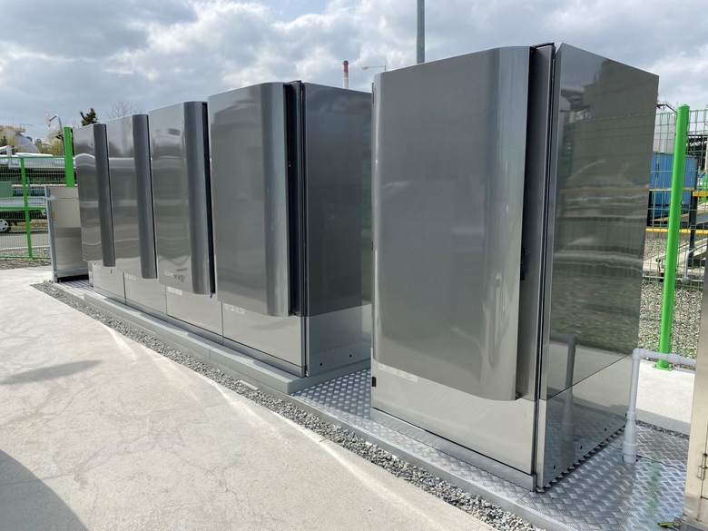 SK어드밴스드 울산 PDH 공장 내 설치된 100kW 순수 수소 SOFC. 사진ㅣSK건설