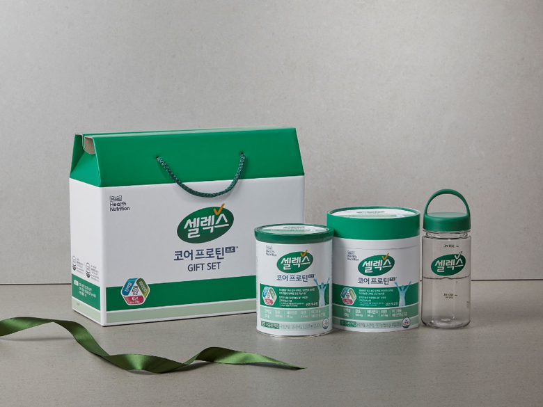 매일유업의 맞춤형 건강관리 브랜드 셀렉스가 5월 가정의 달을 맞아 단백질 선물세트를 선보인다고 6일 밝혔습니다. 사진ㅣ매일유업