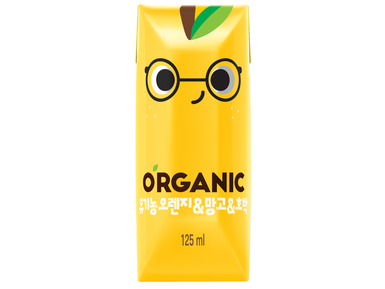 롯데칠성음료가 어린이 주스 브랜드 오’가닉(O’rganic)의 새로운 맛 ‘유기농 오렌지&망고&호박’을 7일 출시했습니다. 이미지ㅣ롯데칠성음료