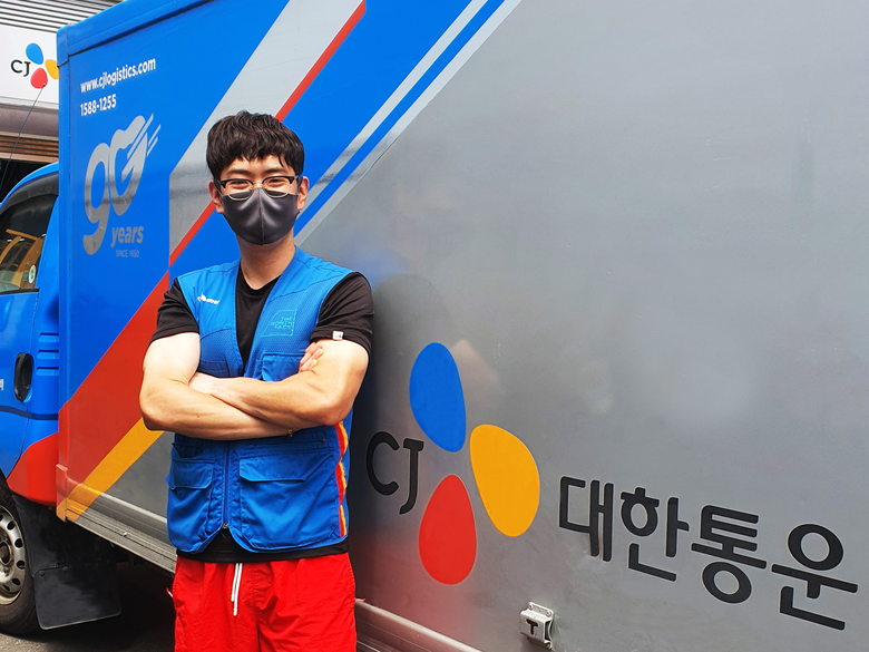 CJ대한통운 택배기사 김준영님. 사진ㅣCJ대한통운