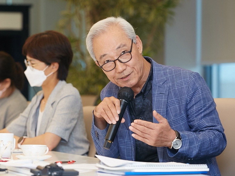 SK이노베이션 김종훈 이사회 의장이 최근 아시아기업지배구조연합 및 회원사들에게 SK이노베이션의 지배구조 혁신 내용과 추진방향을 소개해 시장과 소통에 나섰습니다. 사진ㅣSK이노베이션