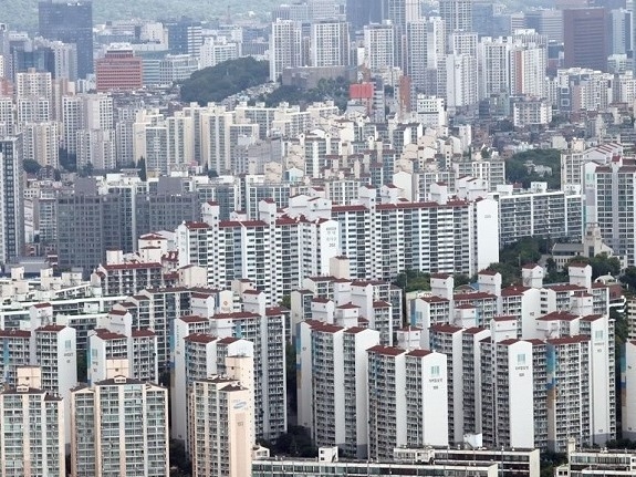 서울 시내 아파트 단지 전경. 사진ㅣ연합뉴스