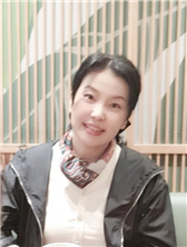 이영아 작가