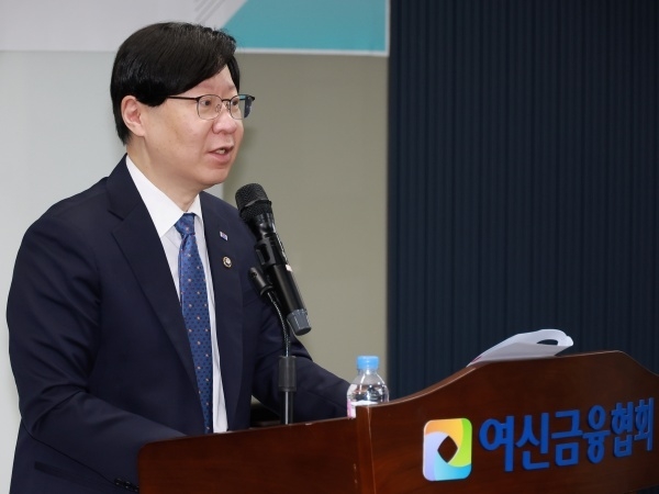 김소영 금융위원회 부위원장이 '여전사 글로벌 진출 활성화 간담회'에서 개회사하는 모습. 사진ㅣ금융위원회