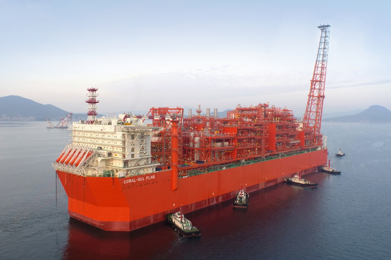 삼성중공업이 건조한 대형 FLNG ‘코랄 술’의 모습. 사진ㅣ삼성중공업