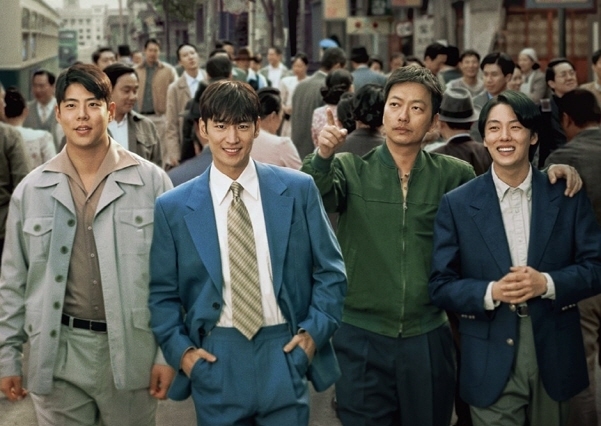 MBC드라마 수사반장 1958의 주연들 사진|MBC