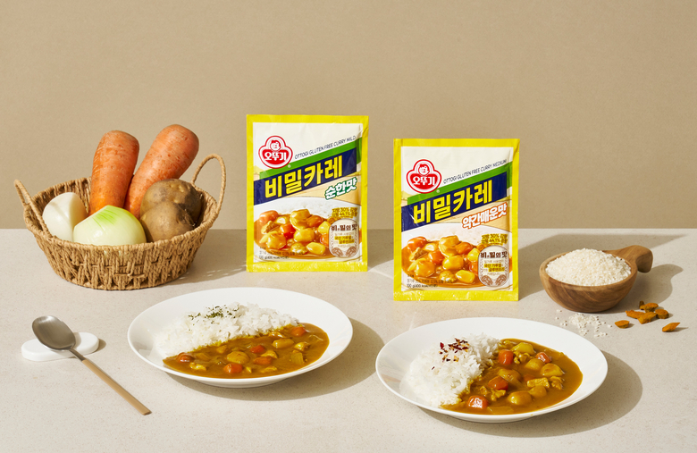 오뚜기 비밀카레 약간매운맛, 순한맛 연출컷. 이미지ㅣ오뚜기