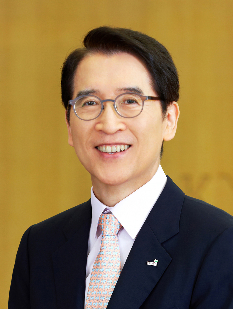 신창재 교보생명 대표이사 겸 이사회 의장.