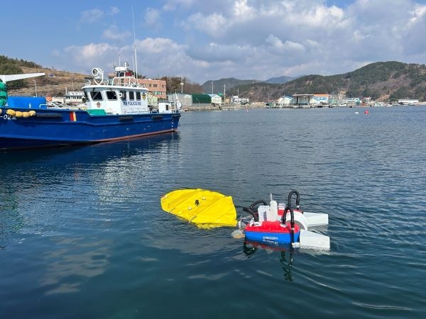 ㈜코아이의 무인방제로봇 ‘KOBOT-S’.. 사진ㅣ국립한국해양대학교 