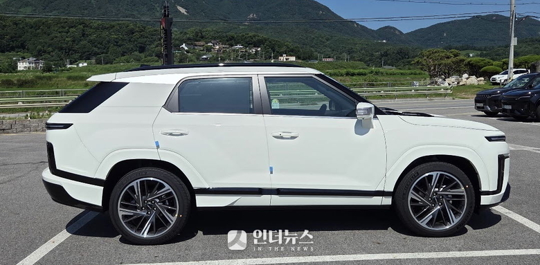 액티언 하이브리드 측면