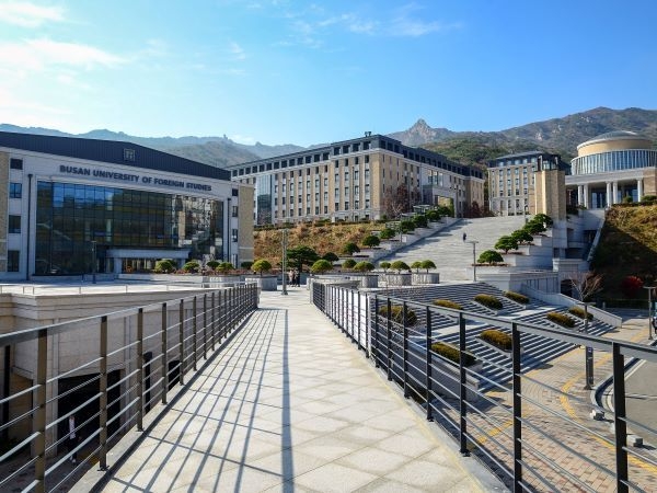 부산외국어대학교 전경. 사진ㅣ부산외국어대학교 