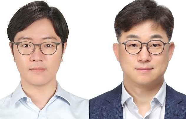 SKT의 AI CIC장에 선임된 유경상 Corp. Strategy센터장(왼쪽)과 정석근 GPAA사업부장. 사진|SKT