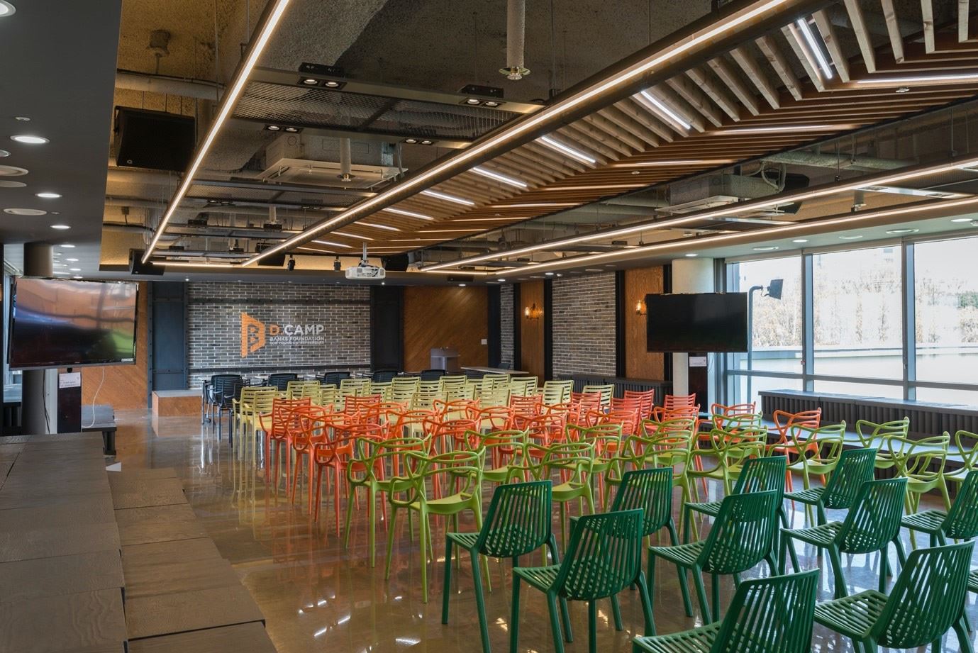 디캠프 내부 모습 사진ㅣ디캠프